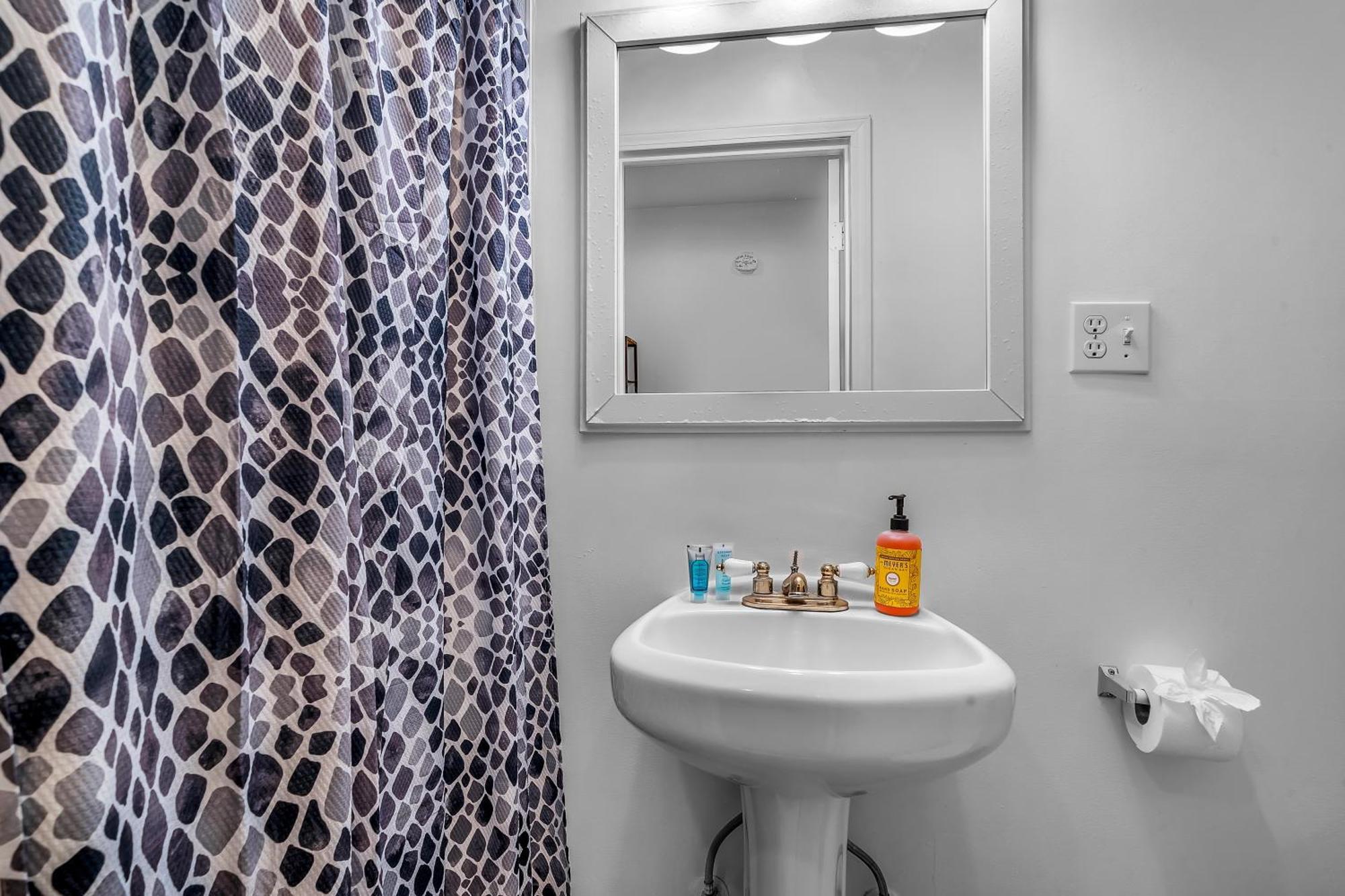 Appartement Cozy 1-bedroom With Outdoor Seating Area Close To West Hollywood