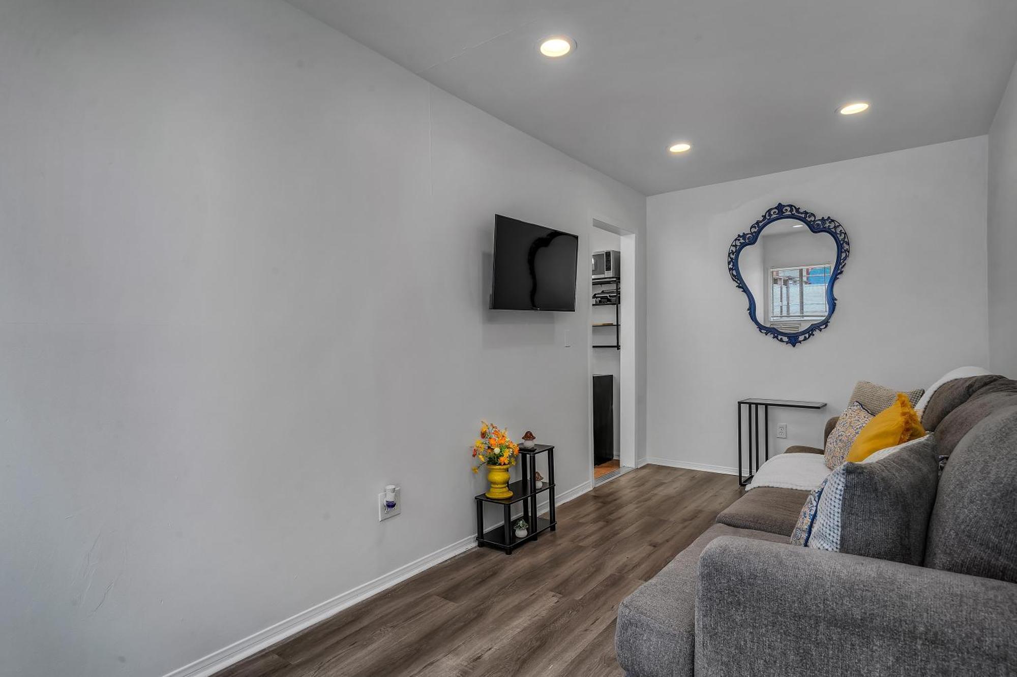 Appartement Cozy 1-bedroom With Outdoor Seating Area Close To West Hollywood *